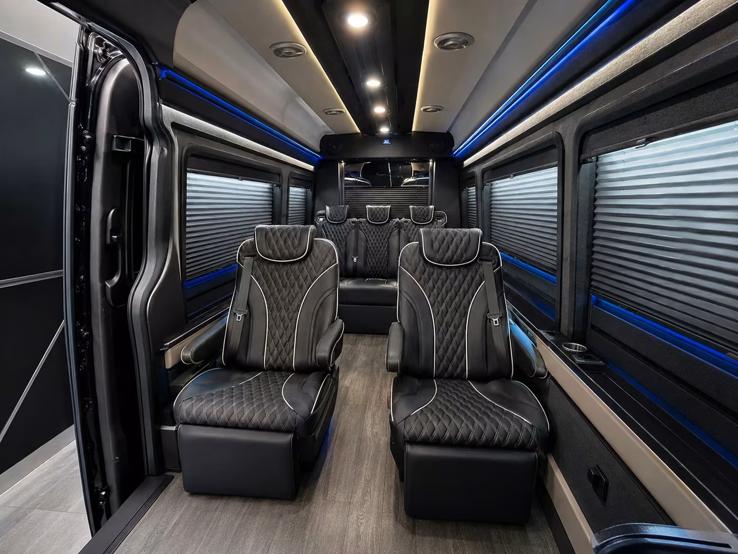 corporate airport shuttle rentals in fountain valley