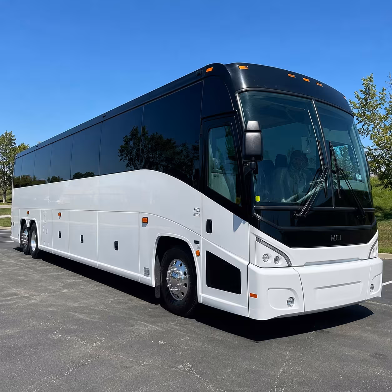 employee shuttle buses for fountain valley business parks