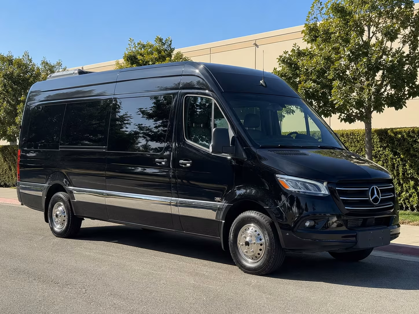 sprinter vans minibuses and charter buses for fountain valley teams